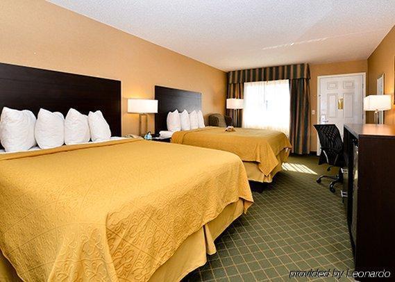 Quality Inn Siloam Springs West Exterior photo